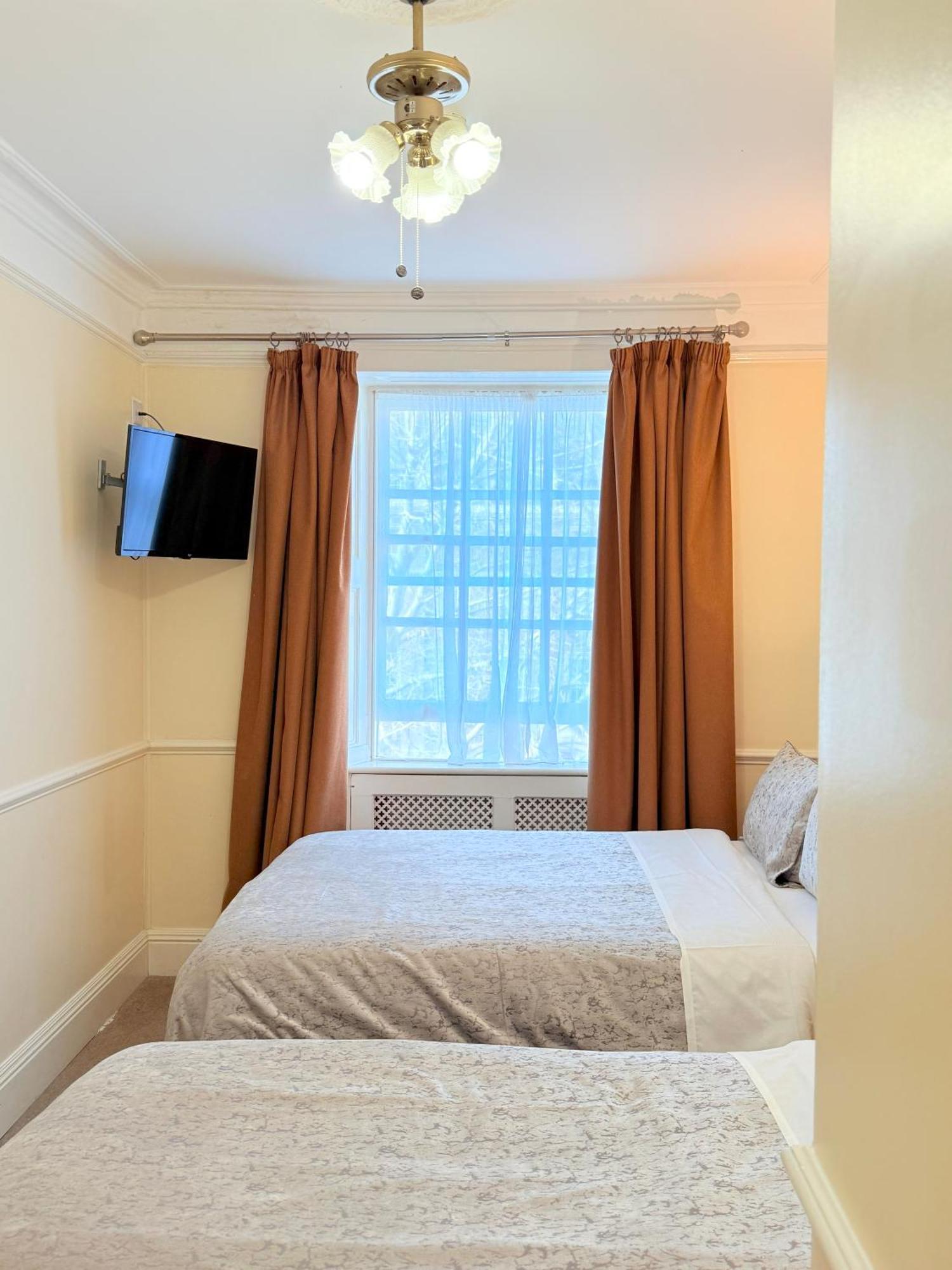 Casa de hóspedes Europa House Hotel, Paddington 2*